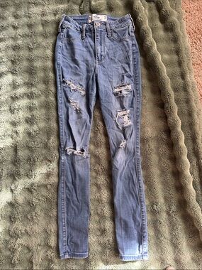 Hollister Light Blue Curvy High-Rise Jean Legging